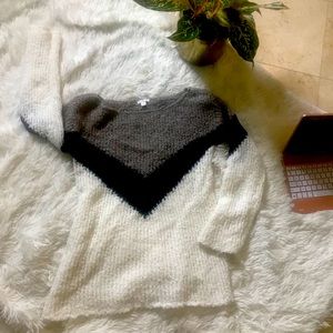 ✨SALE✨ Super Cute Cozy Knit BP Sweater 💕